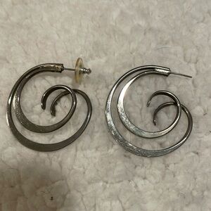 Silver swirl earrings